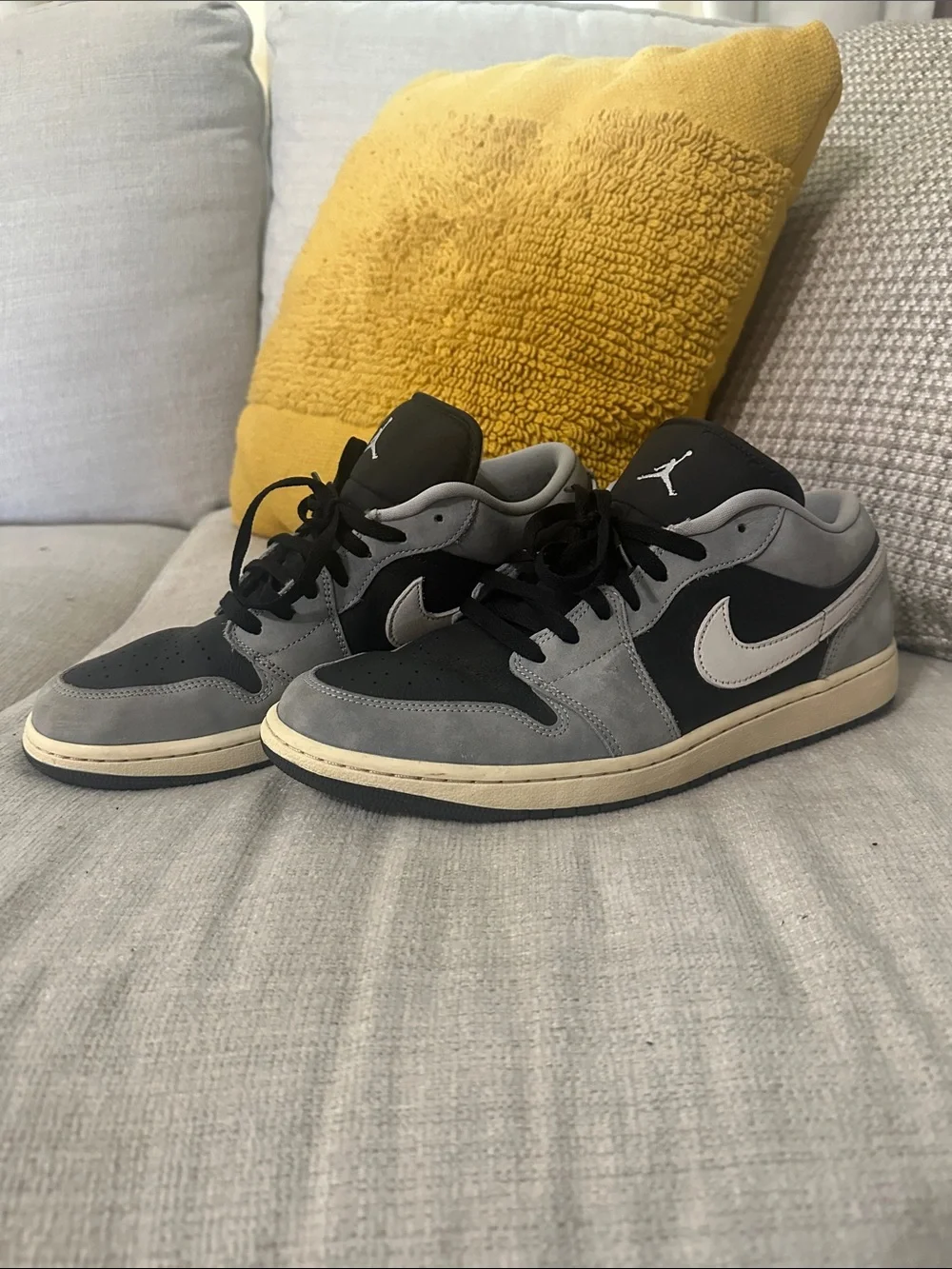 Air Jordan 1 Low SE Light Smoke Grey Off Noir Men’s Size 12 HQ2010-012